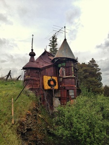 Victor & Bobbie Moore, Junk Castle